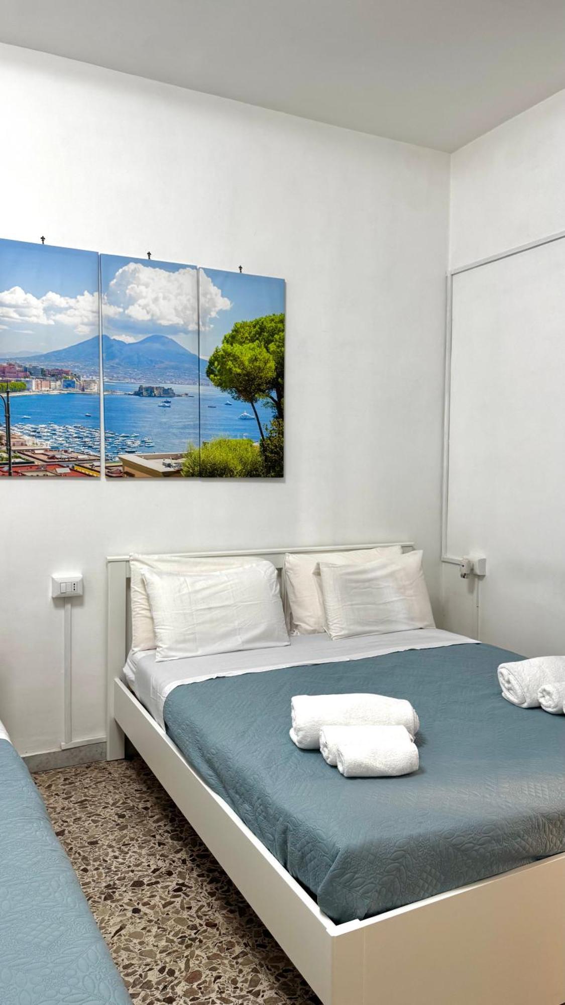 House Piazza Garibaldi By Loveinthetravel Napoli Ngoại thất bức ảnh